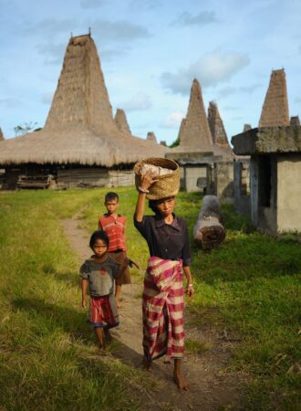 Tour Wainyapu Village